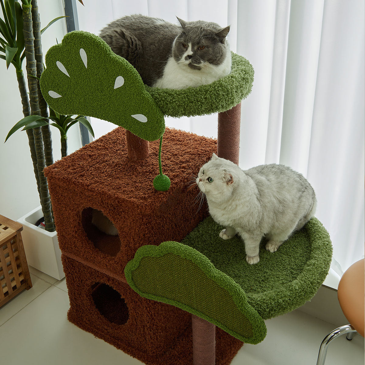 Pine-Shaped Multi-Level Cat Tree | Large Cat Tower with Scratching Posts for Large Cats